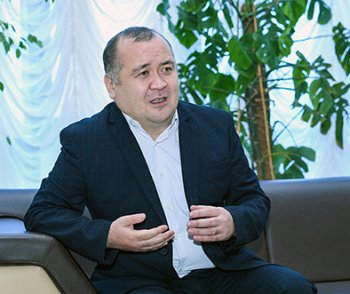 Maqsat pen saıasat úılesimi