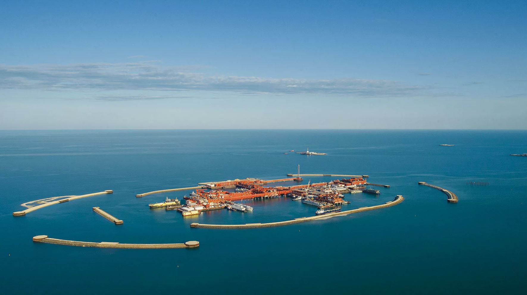 Munaı kompanııalarymen aradaǵy túıtkil qalaı sheshiledi?