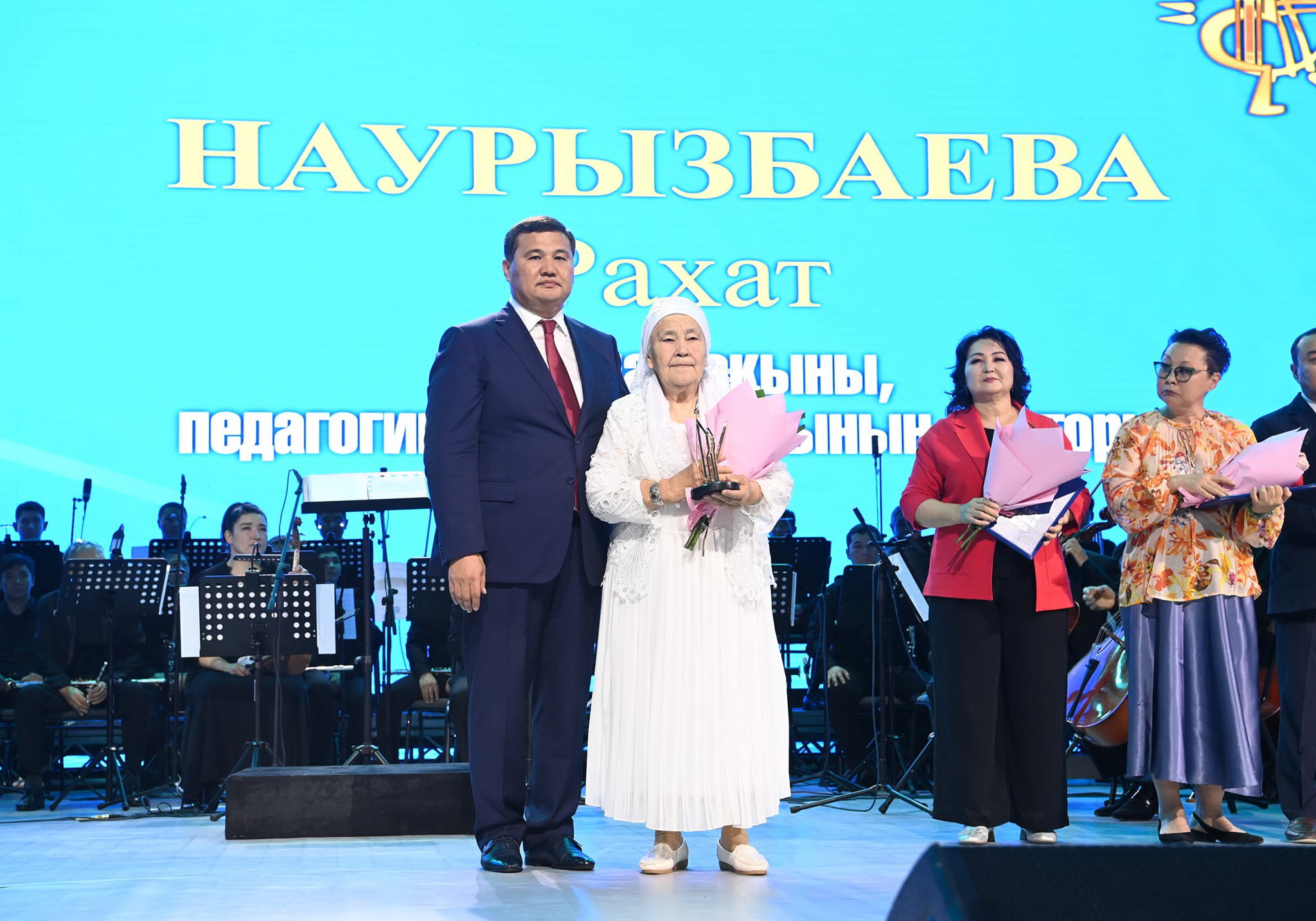 Mádenıet – máńgi qundylyq