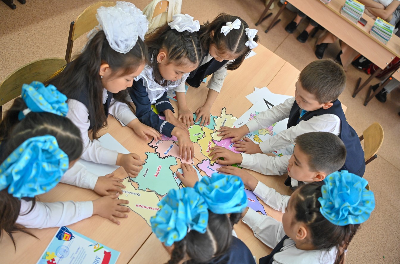 Synaqtan súrinbeı ót!