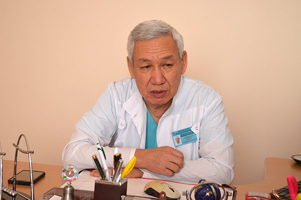 Alǵys arqalaǵan hırýrg