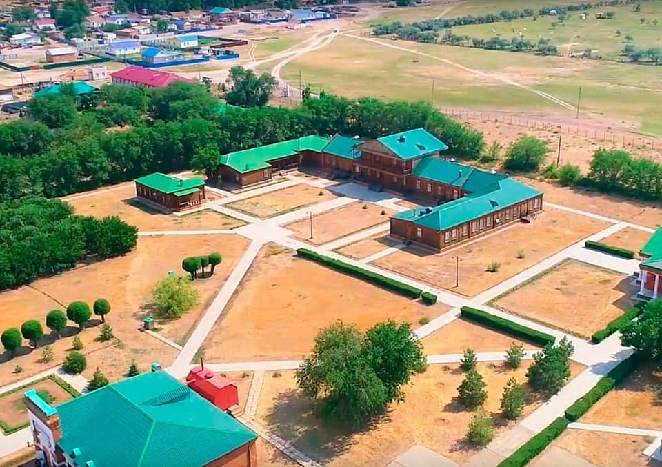 Han saraıy jańǵyrtylady