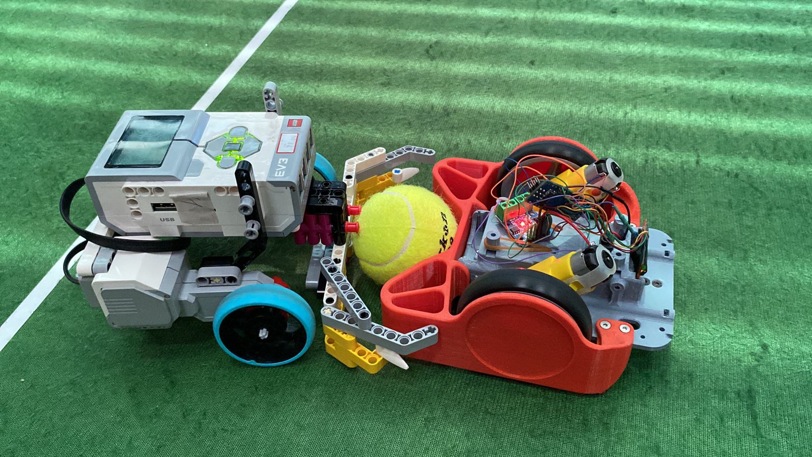 Jas robottehnıkter jarysy