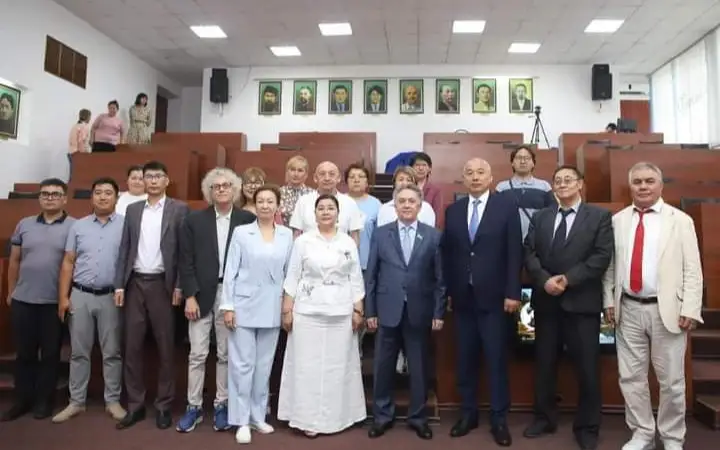 О́ńirdiń ózekti máseleleri