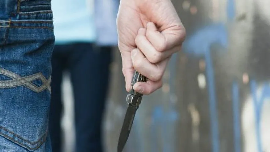 «О́lgen keıip tanytqan». Aqtóbede er adam pyshaq jaraqatynan aman qaldy