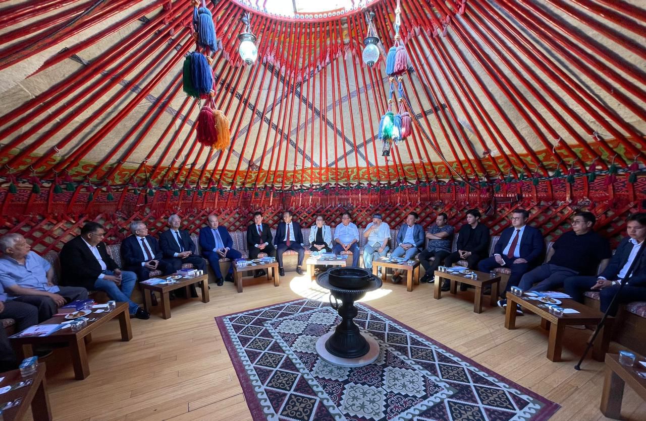 Konıada Abaı úıi ashyldy