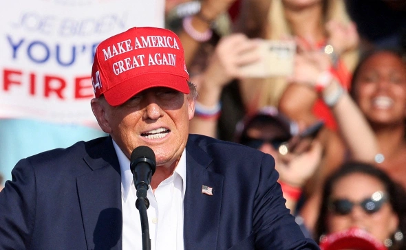 Donald Tramp AQSh prezıdenttigine talasady