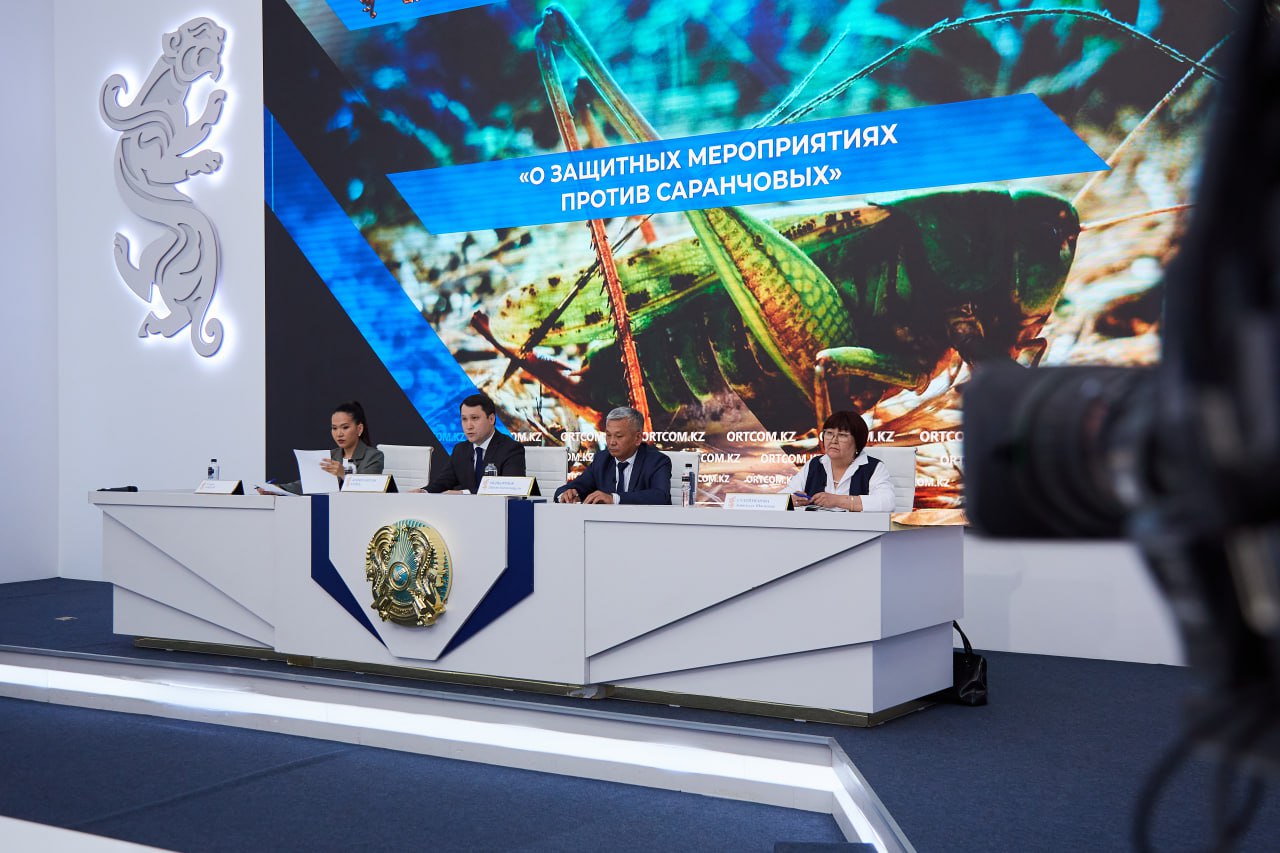 Birneshe óńirde úıirli shegirtkege qarsy kúres aıaqtaldy