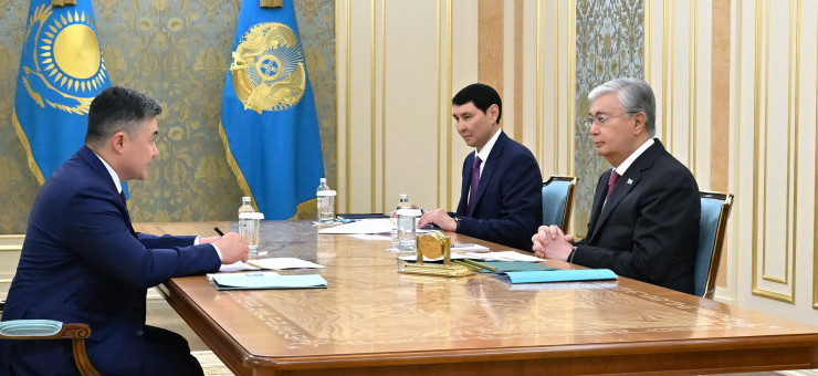 Prezıdent Ulttyq bank tóraǵasyn qabyldady