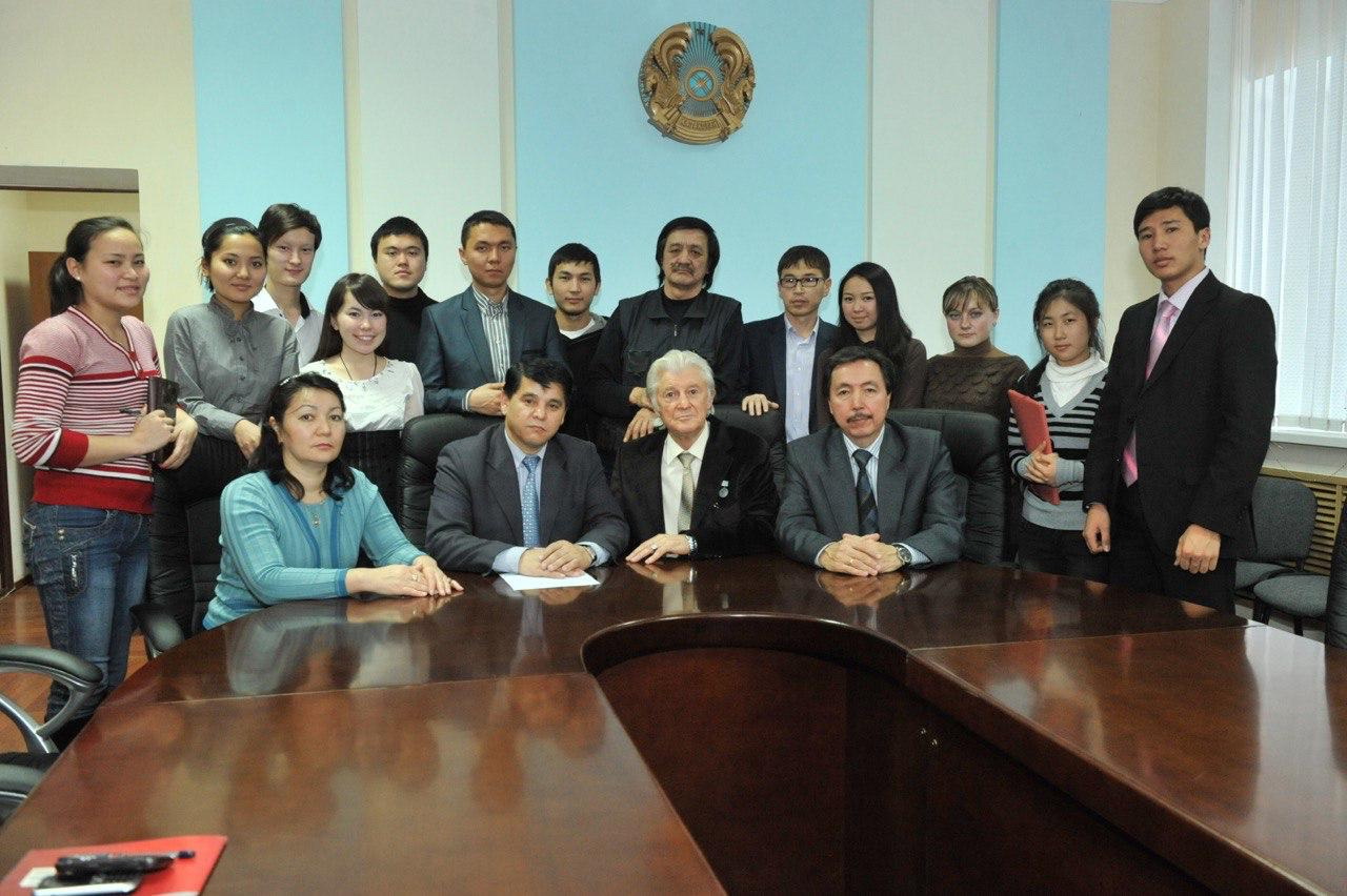 Ustazdyq – uzaq jol