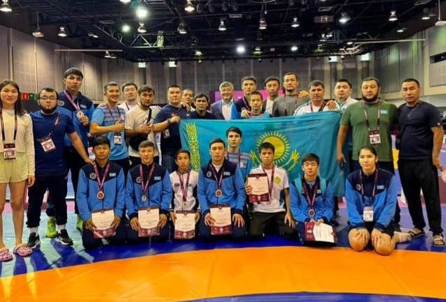 Erkin kúresten Azııa chempıonaty aıaqtaldy