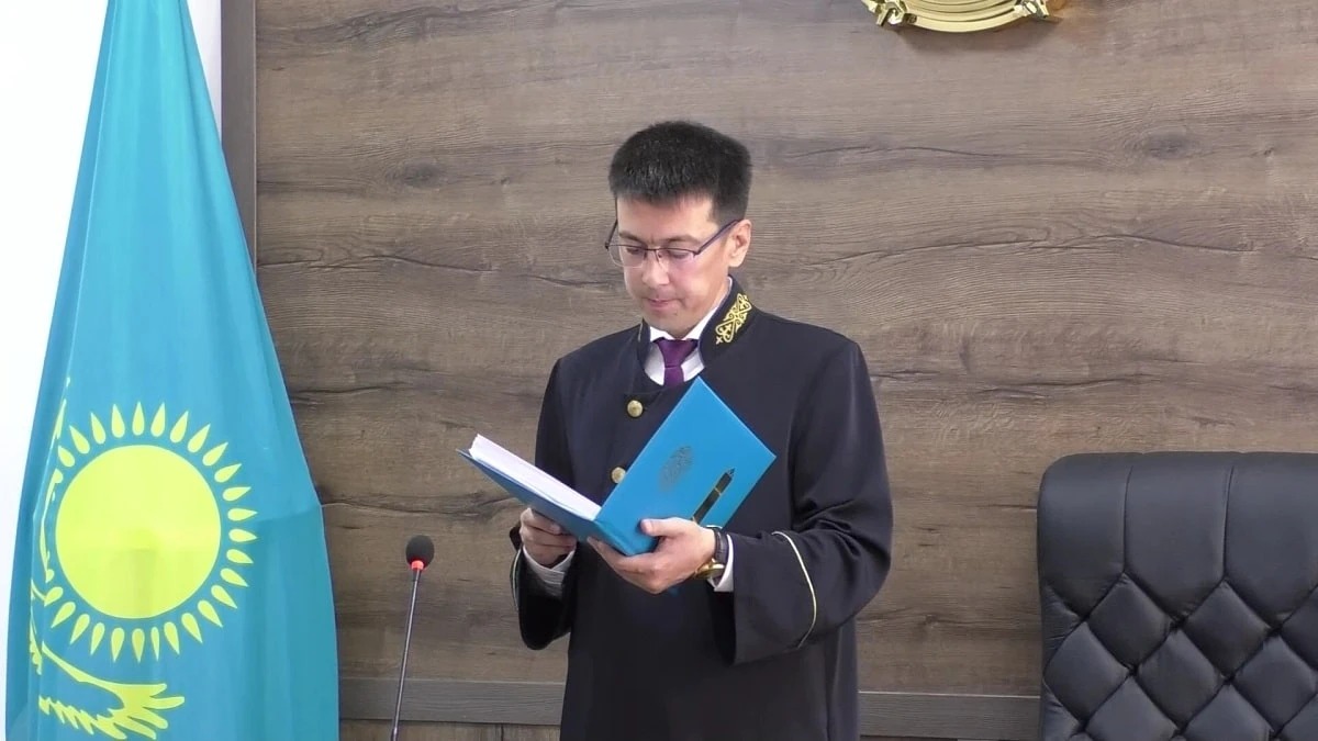 Qylmystyq top qurǵan taldyqorǵandyq 20 esepshi bas bostandyqtarynan aıyryldy