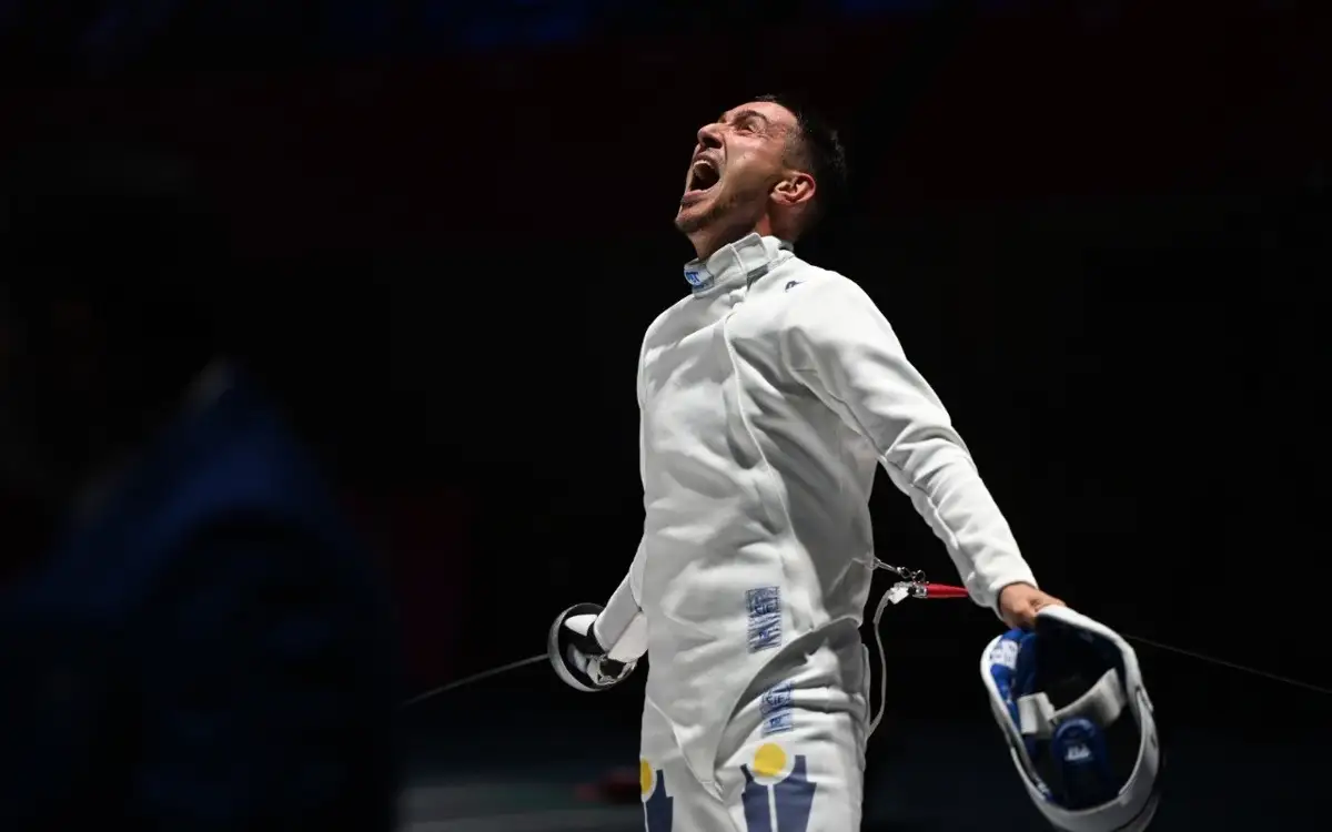 Parıj Olımpıadasy: Elmır Álimjanov 1/8 fınalǵa ótti