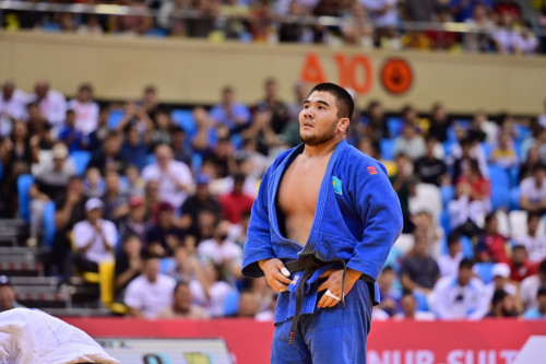 Nurlyhan Sharhan ózbek balýanynan jeńildi