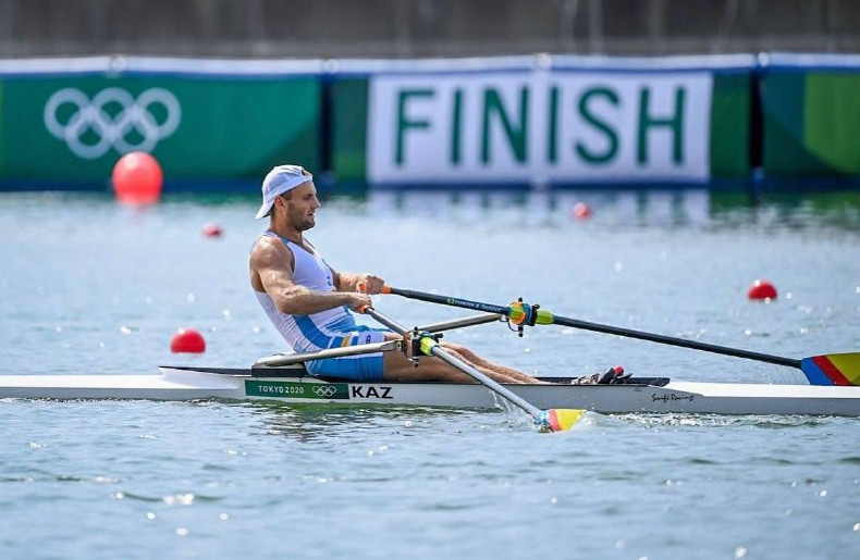 Vladıslav Iаkovlev E tobyndaǵy fınalda jeńiske jetti