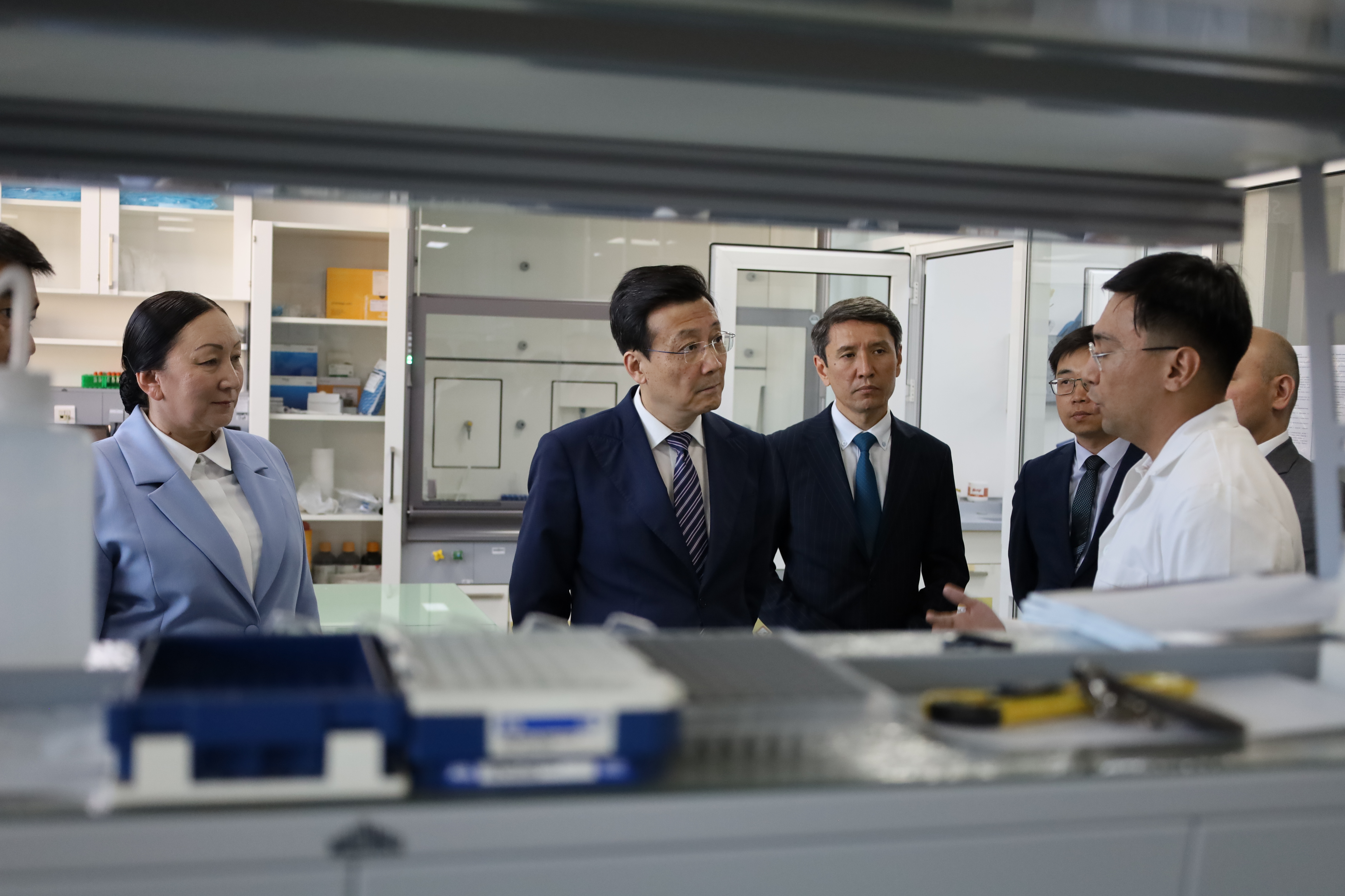 Bıotehnologııa salasyndaǵy birlesken joba