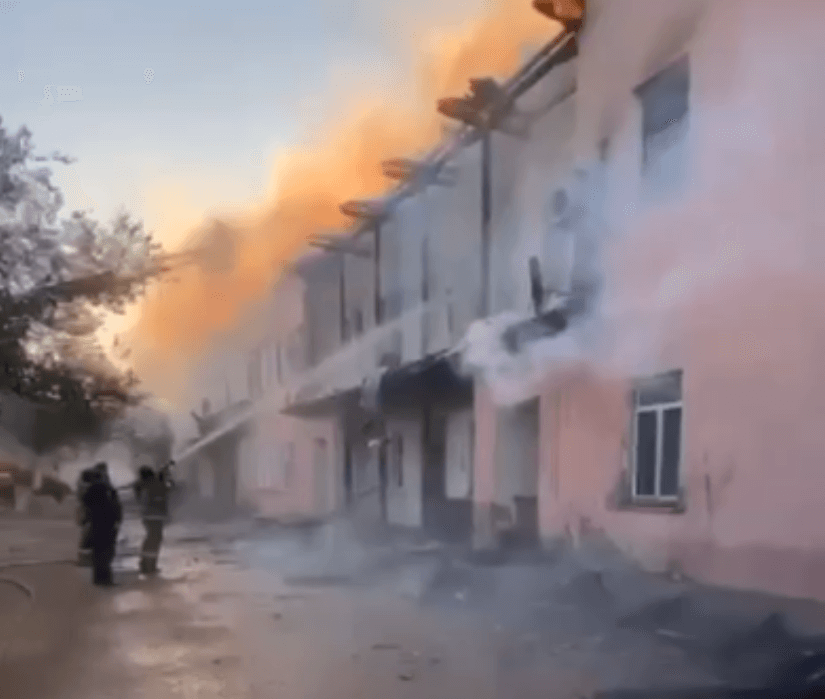 Balqashta kópqabatty turǵyn úı órtendi