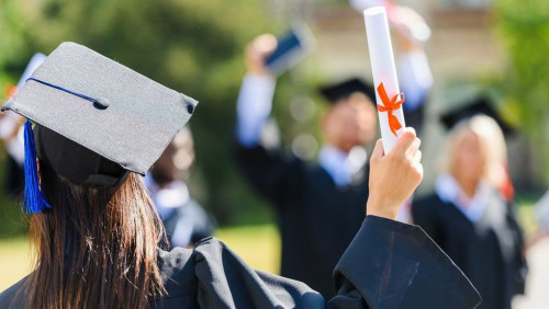 Ákimdikter talapkerlerge 2,5 myńǵa jýyq grant bóldi