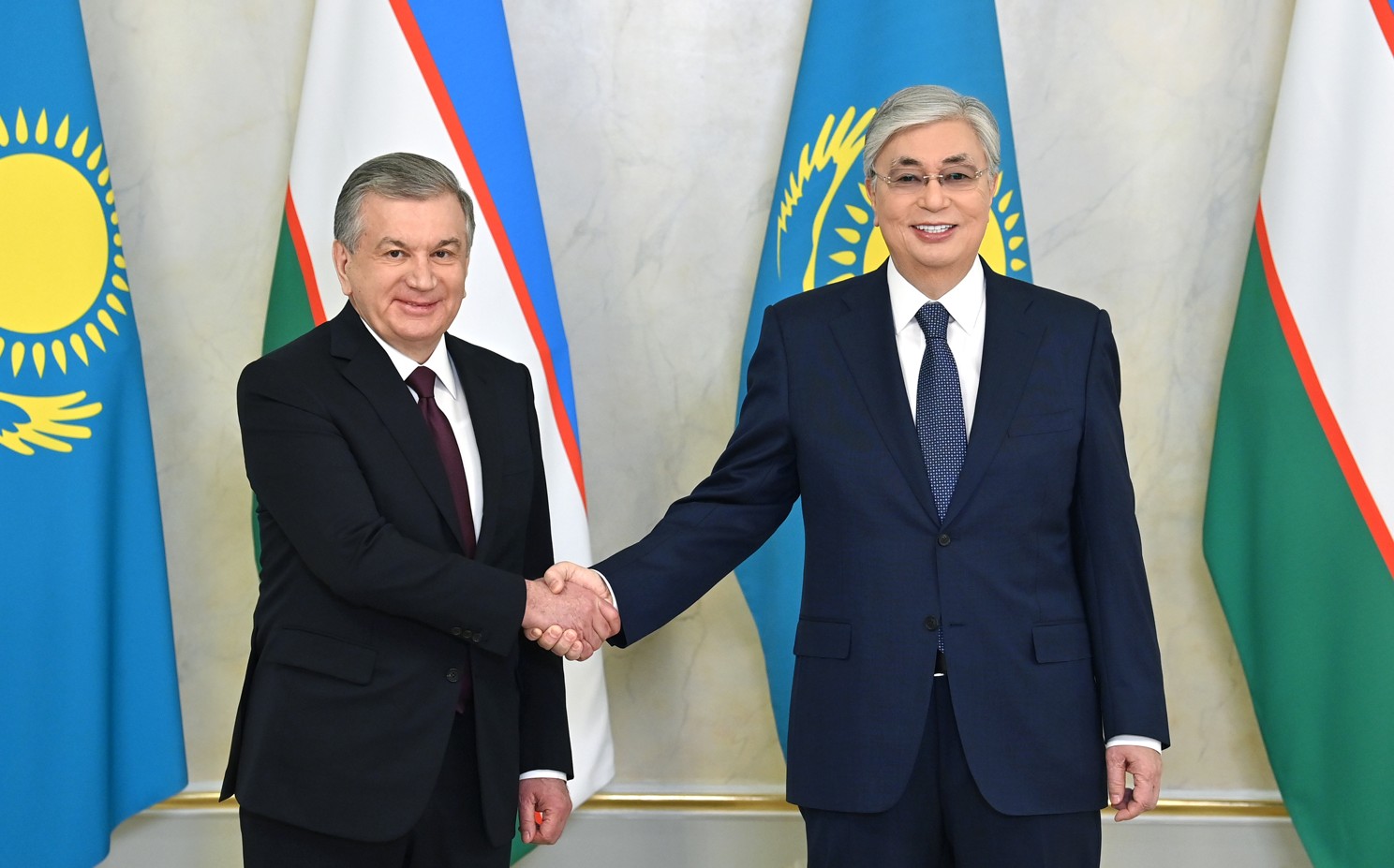 Ortaq múdde biriktirgen baýyrlas halyqpyz