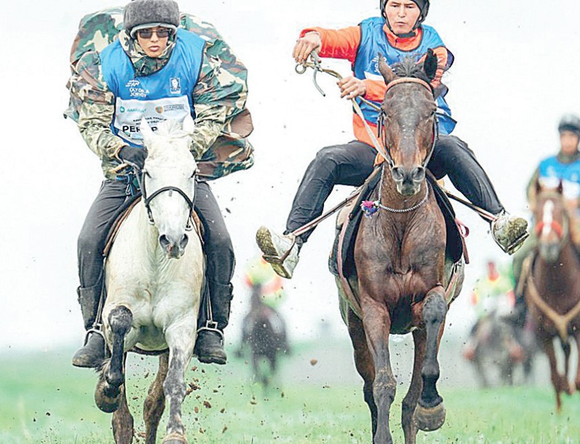 Halyqaralyq marafon-báıge ótedi