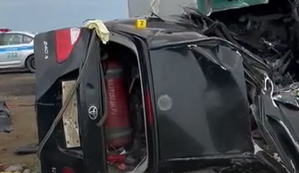 5 balanyń ómirin qıǵan jol apaty: Júk kóliginiń júrgizýshisi qamaýǵa alyndy