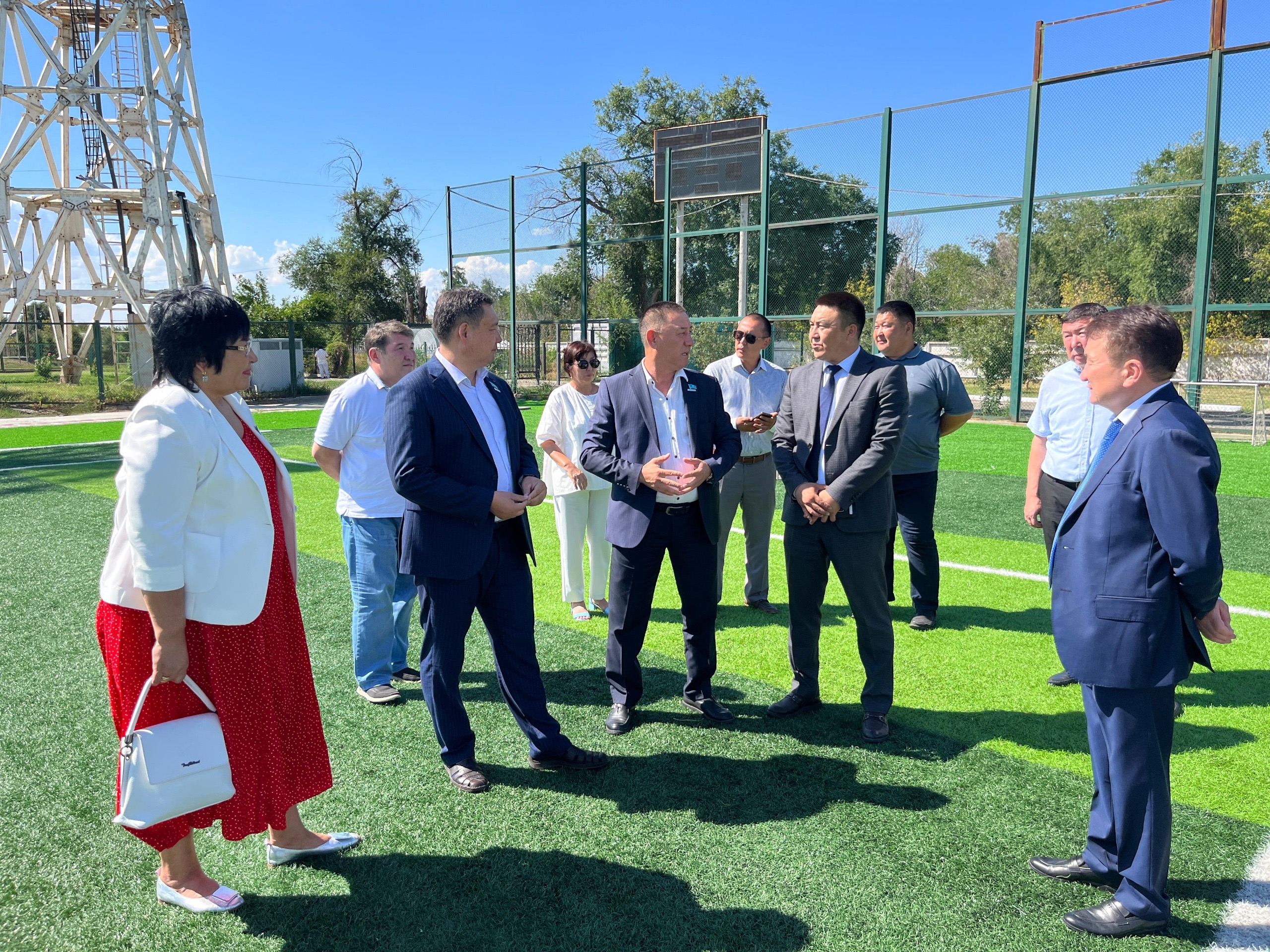 Májilis depýtaty taldyqorǵandyq sportshylarmen birqatar máseleni talqylady