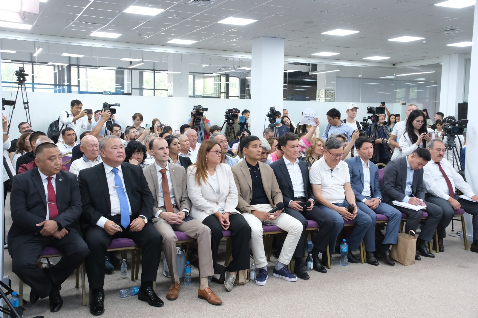 AES – «jasyl» energııa kózi