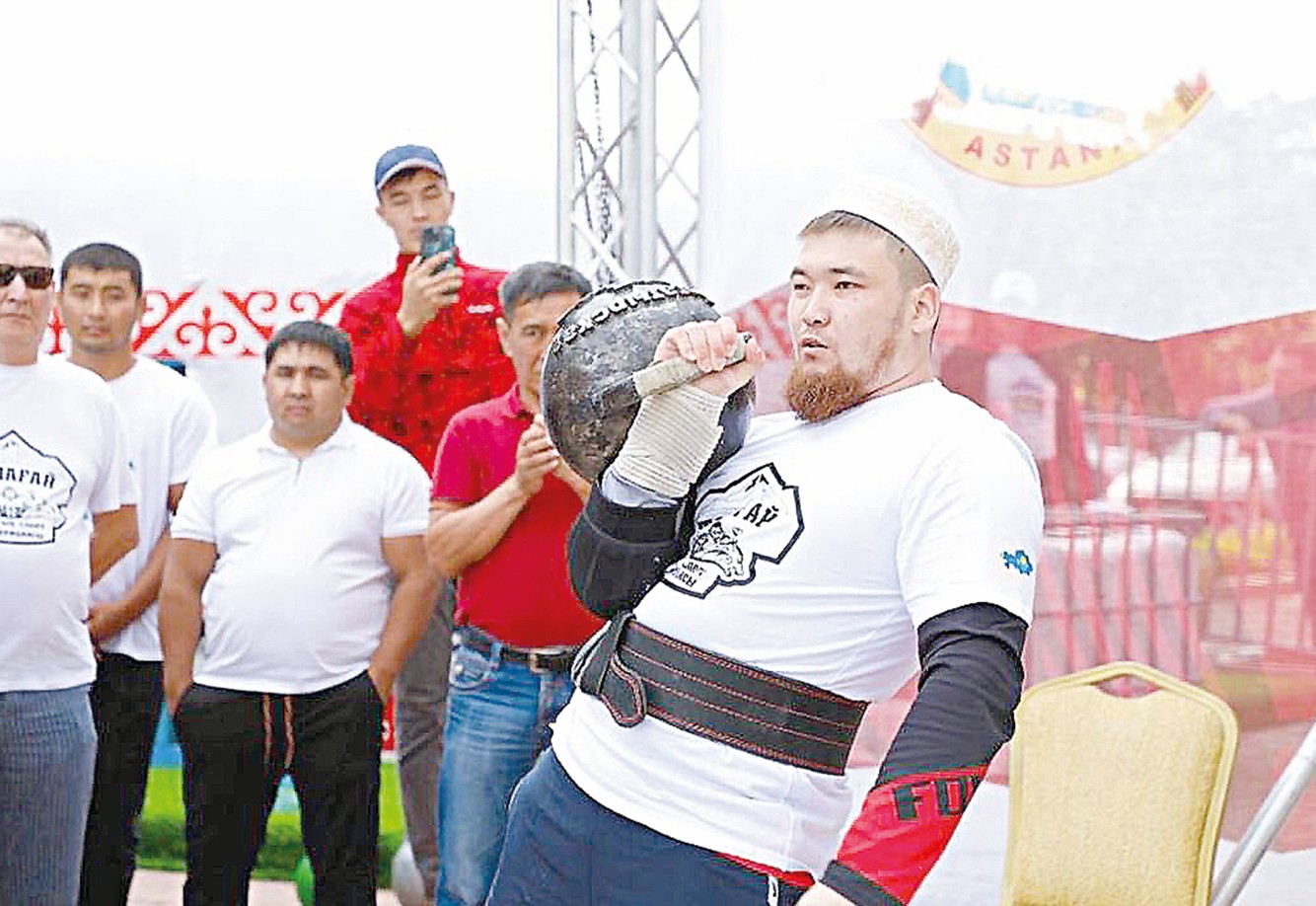 Tas kóteretin tolaǵaılar