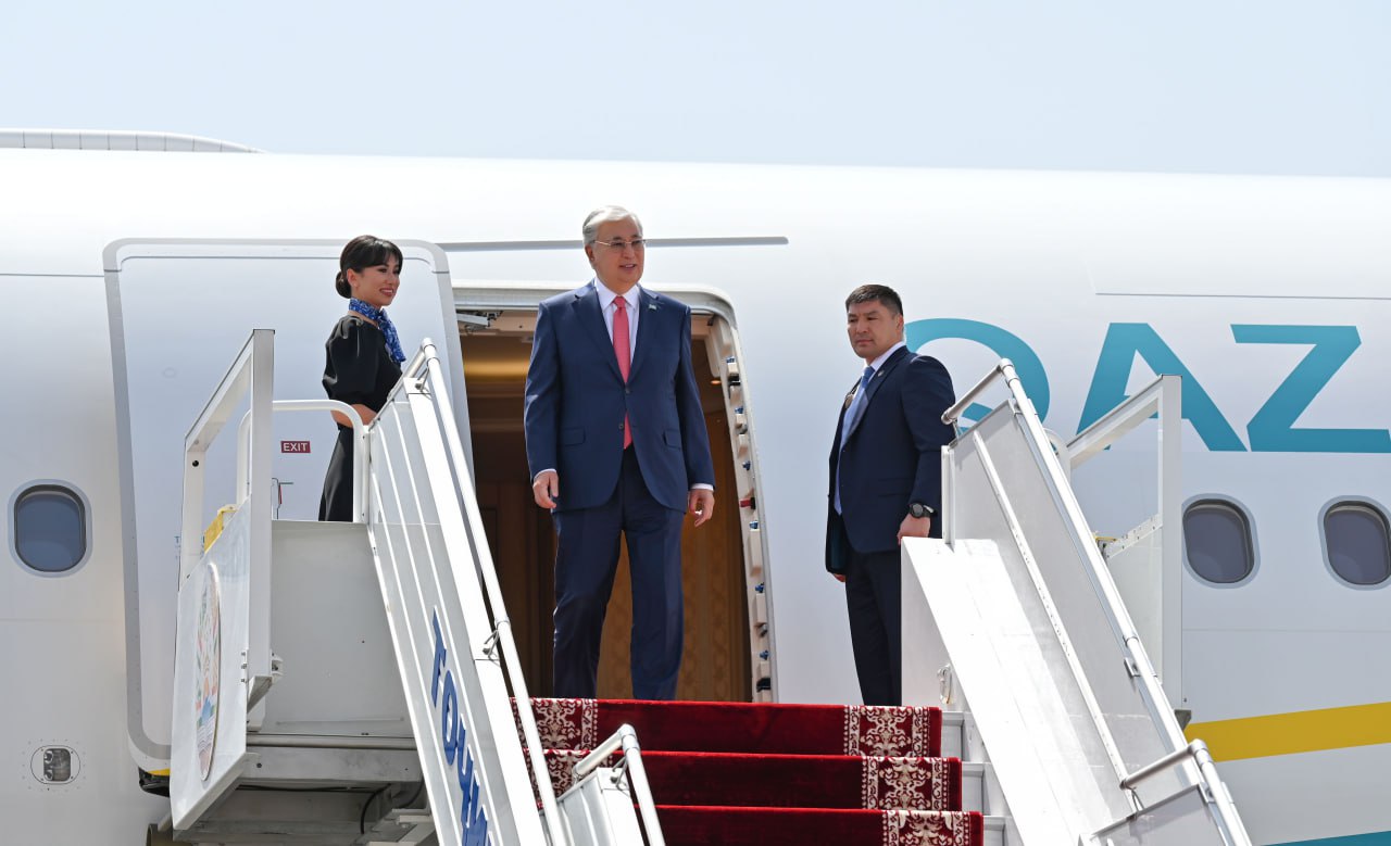 Qasym-Jomart Toqaev Tájikstanǵa memlekettik saparmen bardy