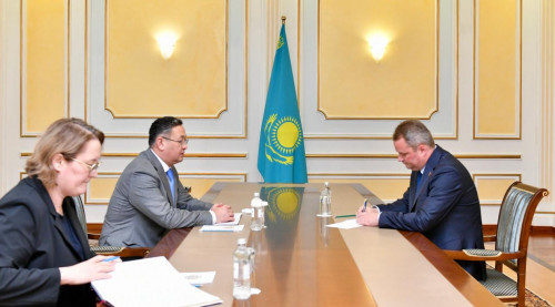 Syrtqy ister mınıstri Belarýs elshisin qabyldady