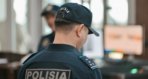 Astanada páter jóndeýshi klıentti aldap ketken