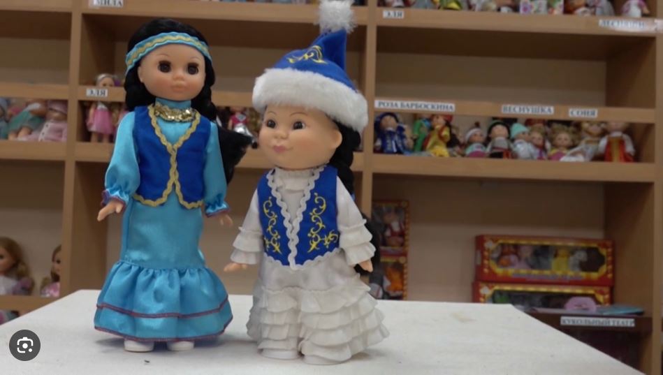 Ulttyq úlgidegi qýyrshaqtar