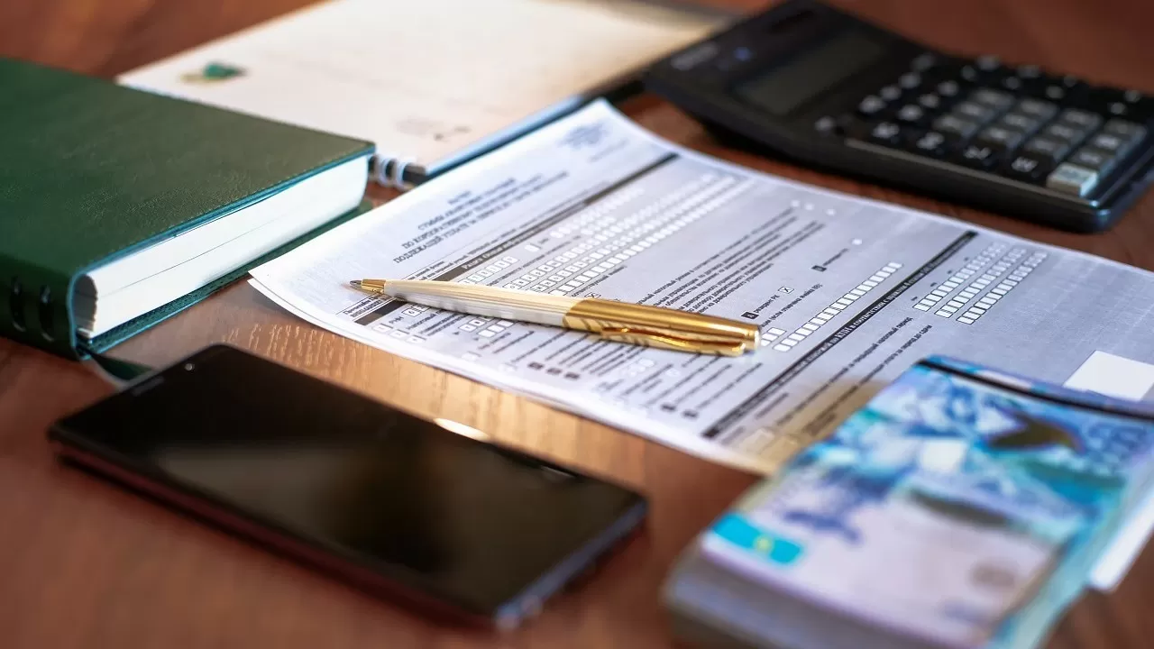 Prezıdent salyq saıasatyn turaqtandyrýdy tapsyrdy