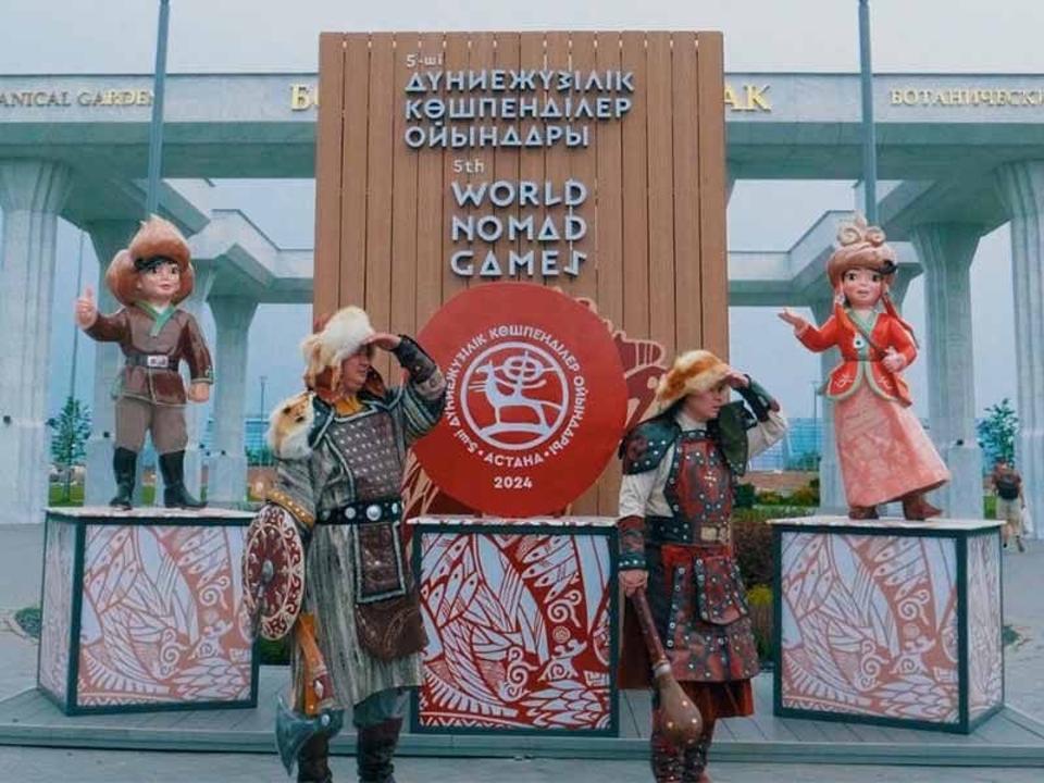 Astanada «Kóshpeliler Álemi» etnoaýyly ashylady