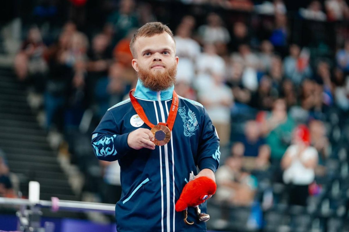 «Qazaqstan halqyna myń alǵys»: Davıd Degtıarev el azamattaryna úndeý joldady