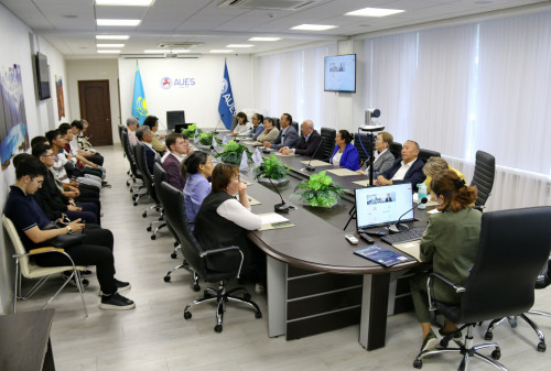 Energo University-de atom energetıkasyn damytý máseleleri talqylandy