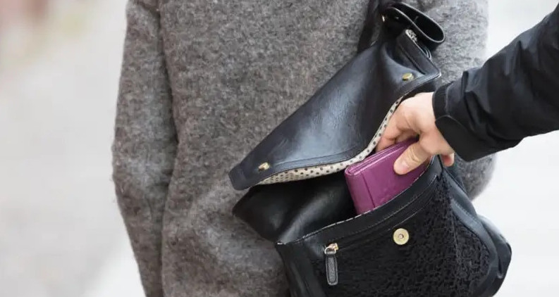 Almatyda qalta urylarynyń kúndelikti tabysy shamamen  mıllıon teńgeden asqan