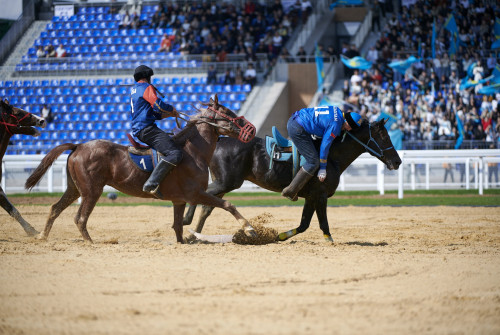Kóshpeliler oıyndary: Búgin el namysyn kimder qorǵaıdy