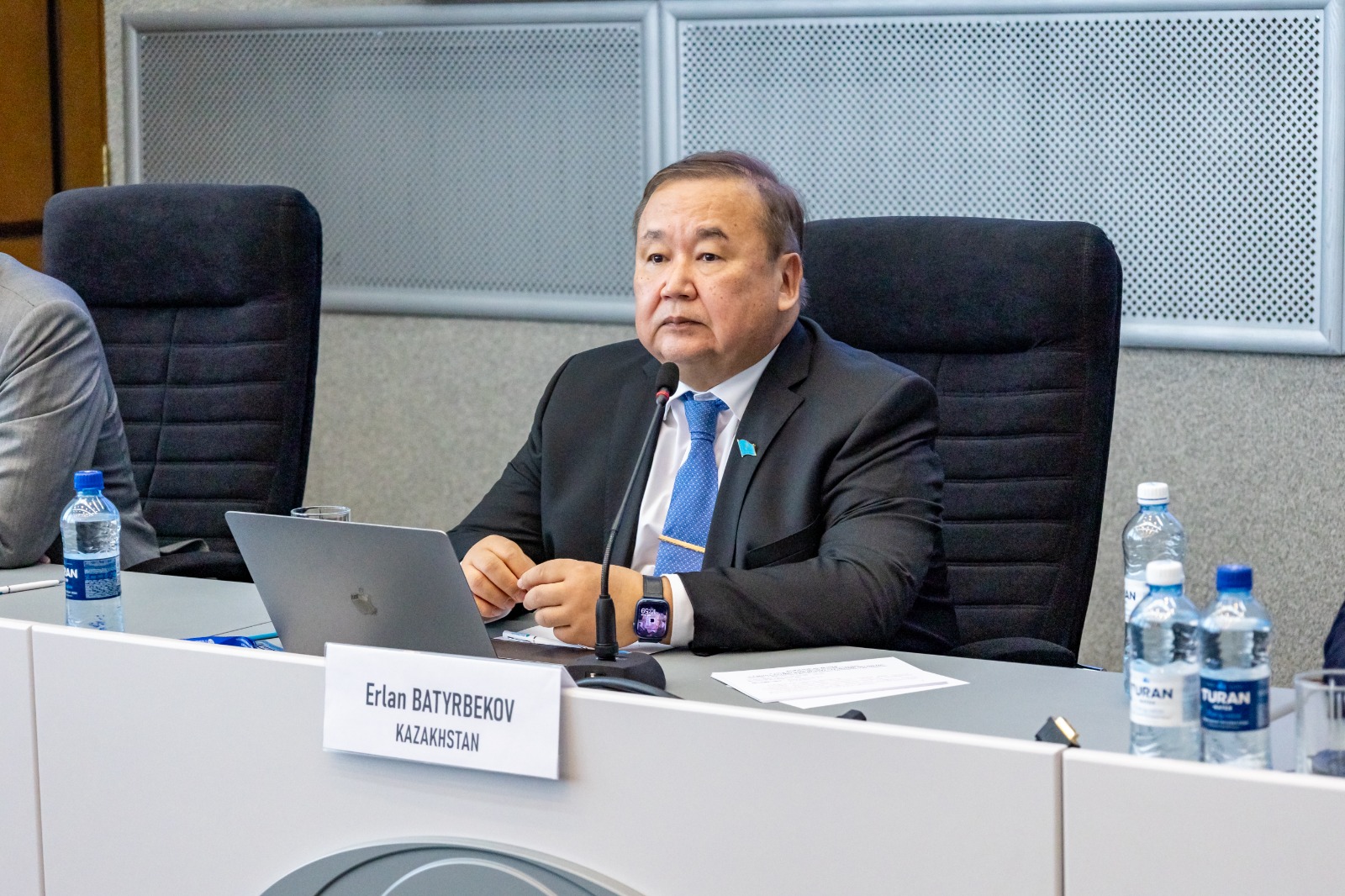 Jahandyq ıadrolyq fızıka ǵylymynda ornymyz bar