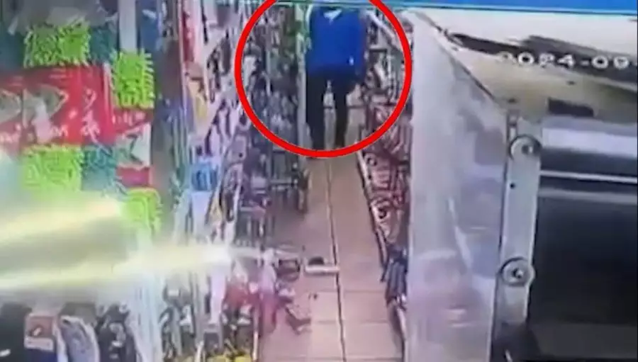 Elorda turǵyny dúkende aqsha toly sómkeni qolyna ile ketken