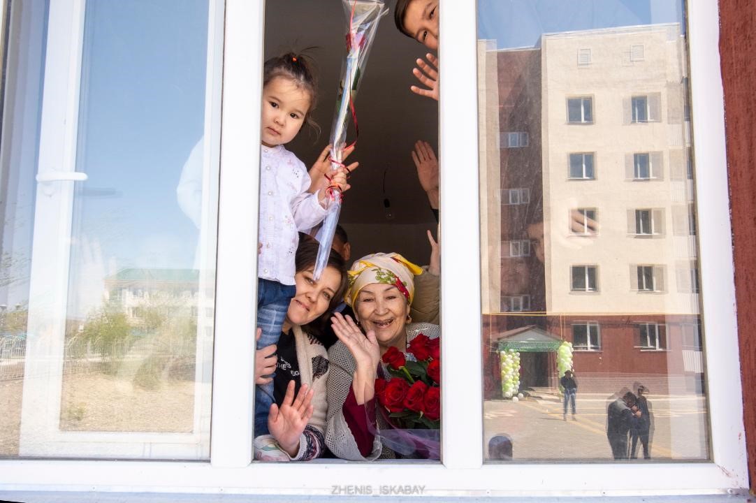 Qoljetimdi baspana – kóp tilegi