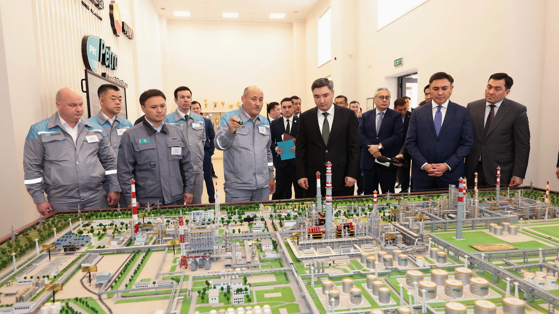 Ornyqty damyp kele jatqan megapolıs