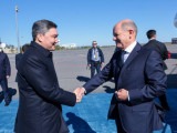 Germanııa kansleri Olaf Shols Astanaǵa resmı saparmen keldi