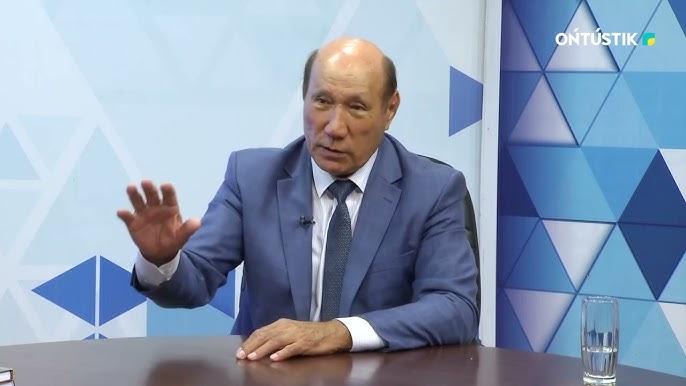 Qurmetke laıyq azamat