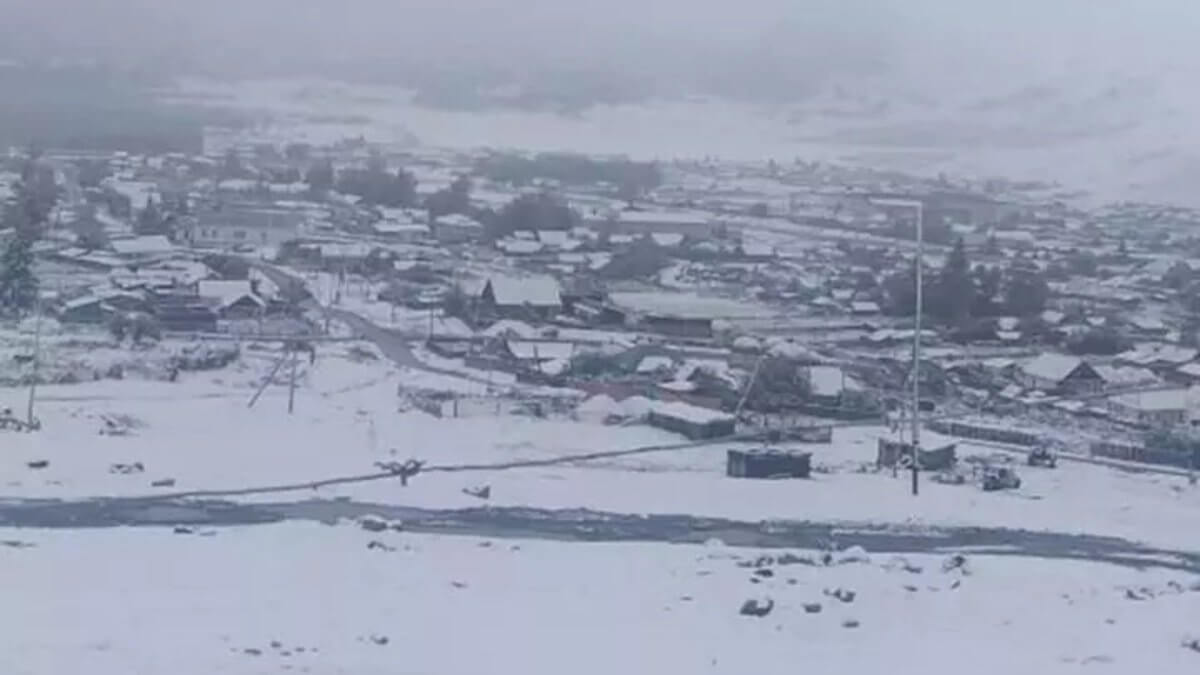 Shyǵys Qazaqstanǵa alǵashqy qar tústi