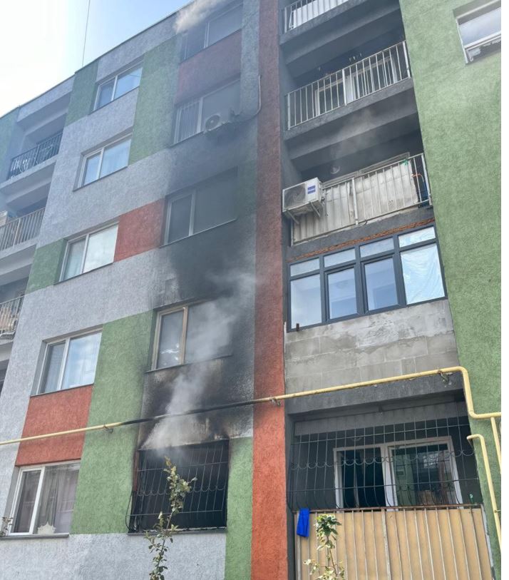 Almatyda páter órtenip, 30 adam evakýasııalandy