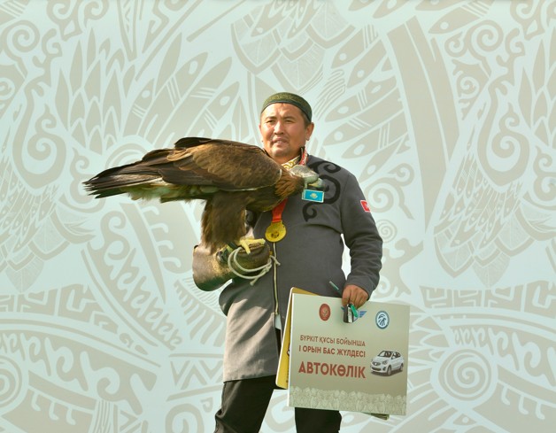 Bekzada ónerdiń bıigi