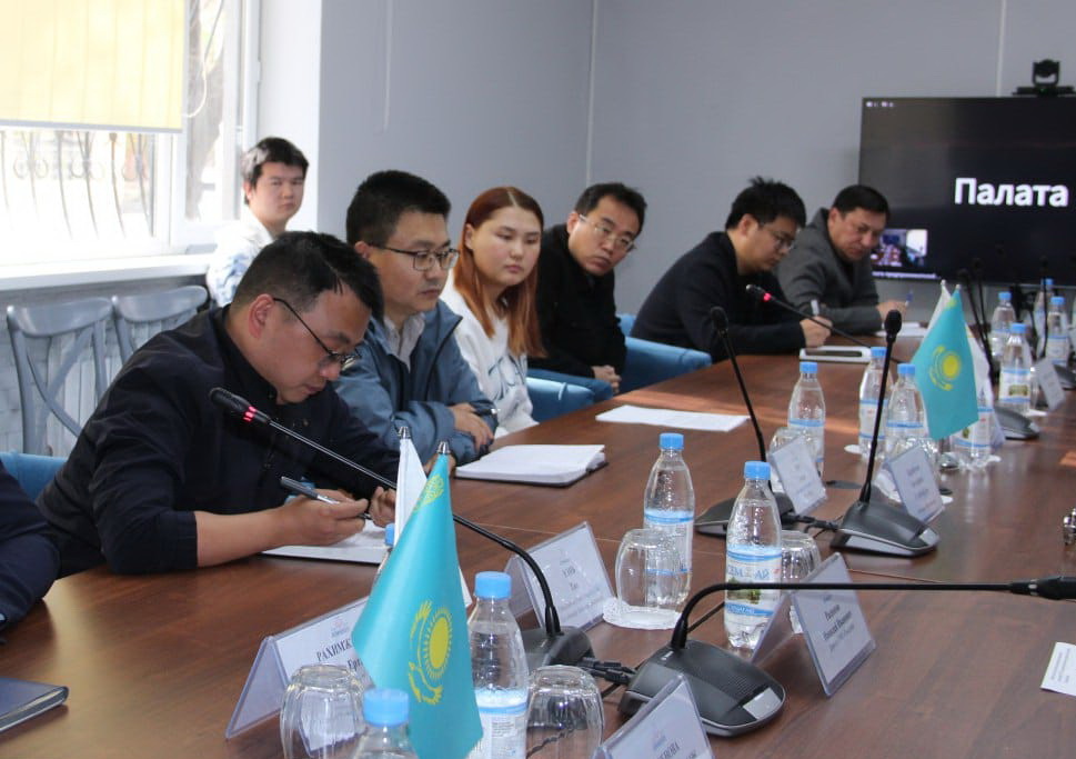 Qurylysqa jer­gilikti jumys kúshi tartylady