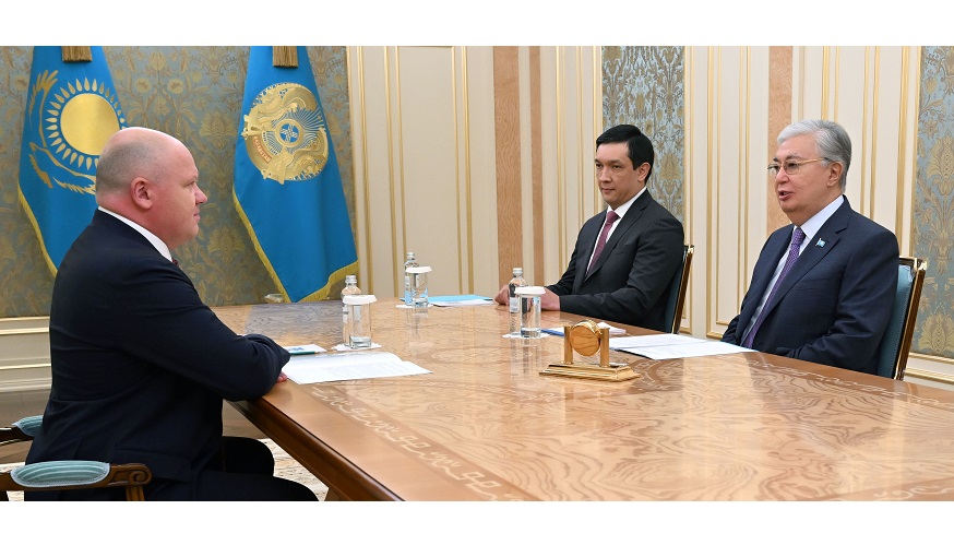 Memleket basshysy Joǵary sot keńesiniń tóraǵasyn qabyldady