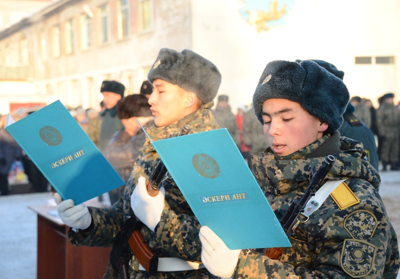 Azamattyq boryshtan bas tartpaıdy